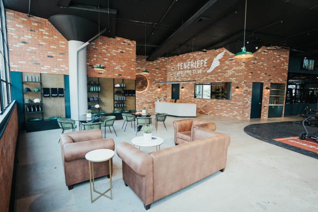 fitout vs refurb in brisbane